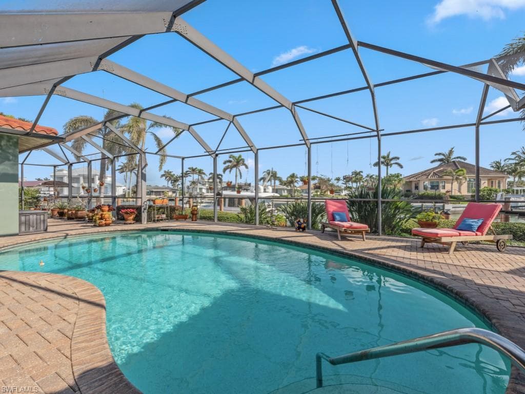 916 Sundrop Ct, Marco Island, FL 34145-38