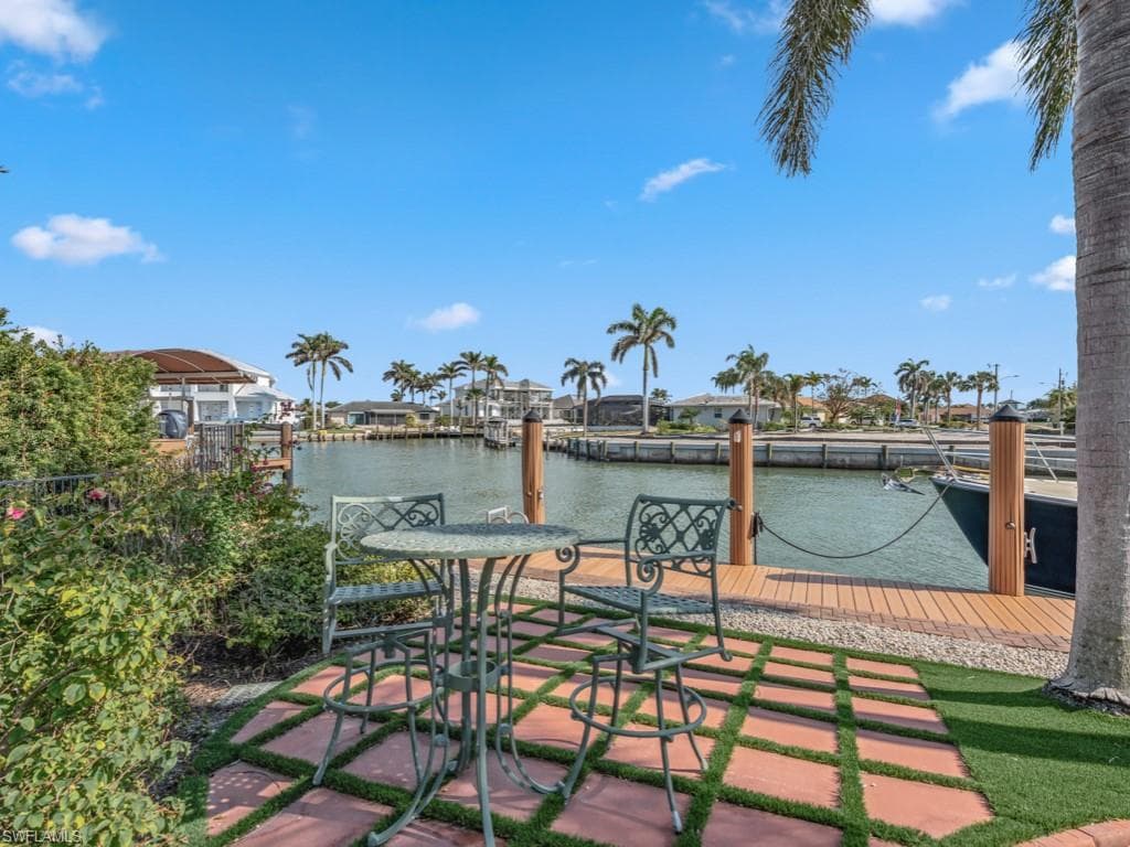 916 Sundrop Ct, Marco Island, FL 34145-42