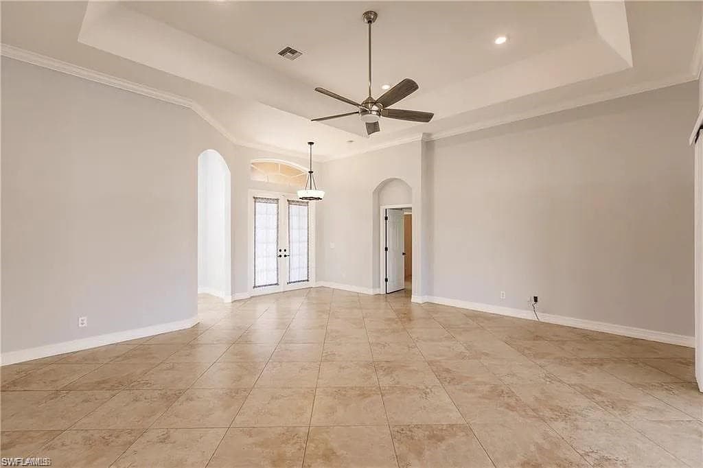 1208 14th Ave, Cape Coral, FL 33993-9