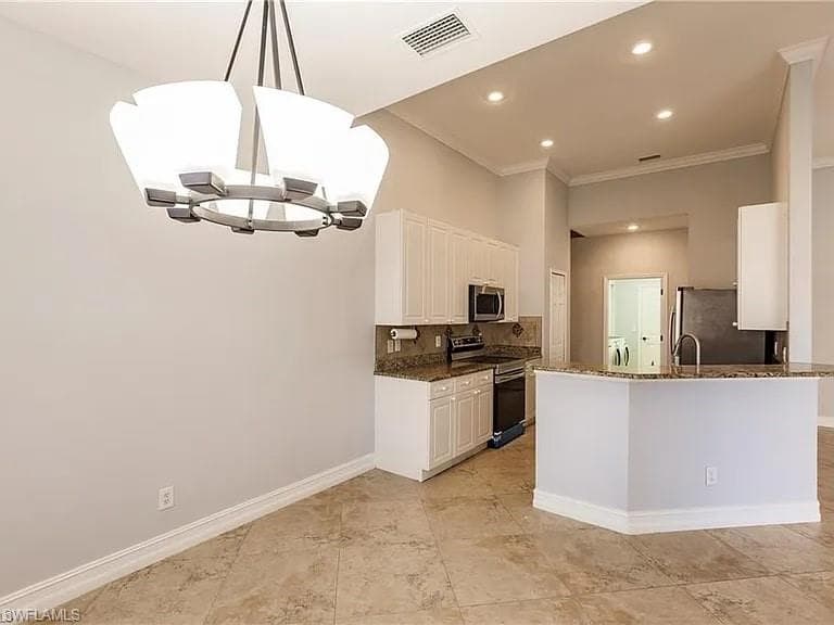 1208 14th Ave, Cape Coral, FL 33993-12