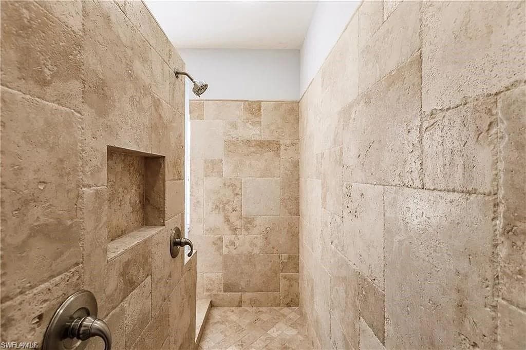 1208 14th Ave, Cape Coral, FL 33993-29