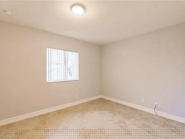 1208 14th Ave, Cape Coral, FL 33993-32