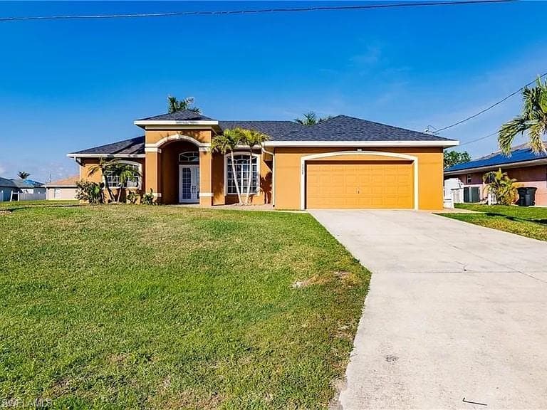 1208 14th Ave, Cape Coral, FL 33993-3