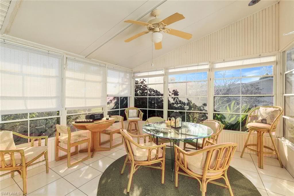 255 Riverwood Rd, Naples, FL 34114-21
