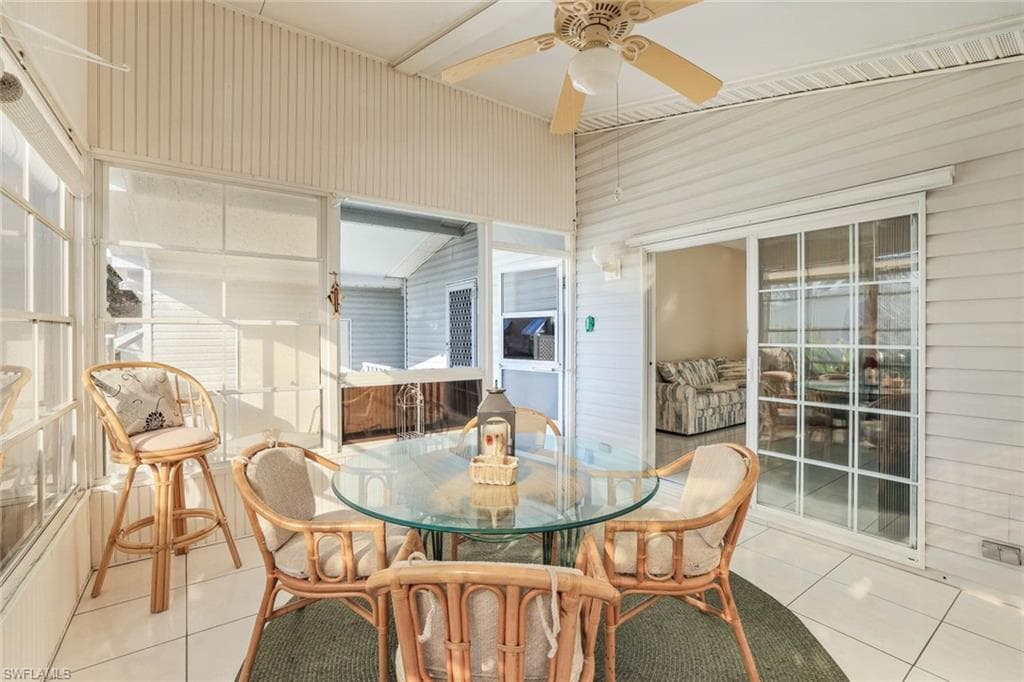 255 Riverwood Rd, Naples, FL 34114-22