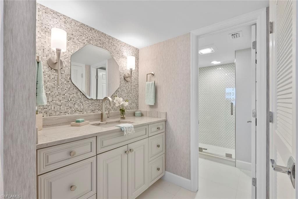 4251 Gulf Shore Blvd N 10b, Naples, FL 34103-20