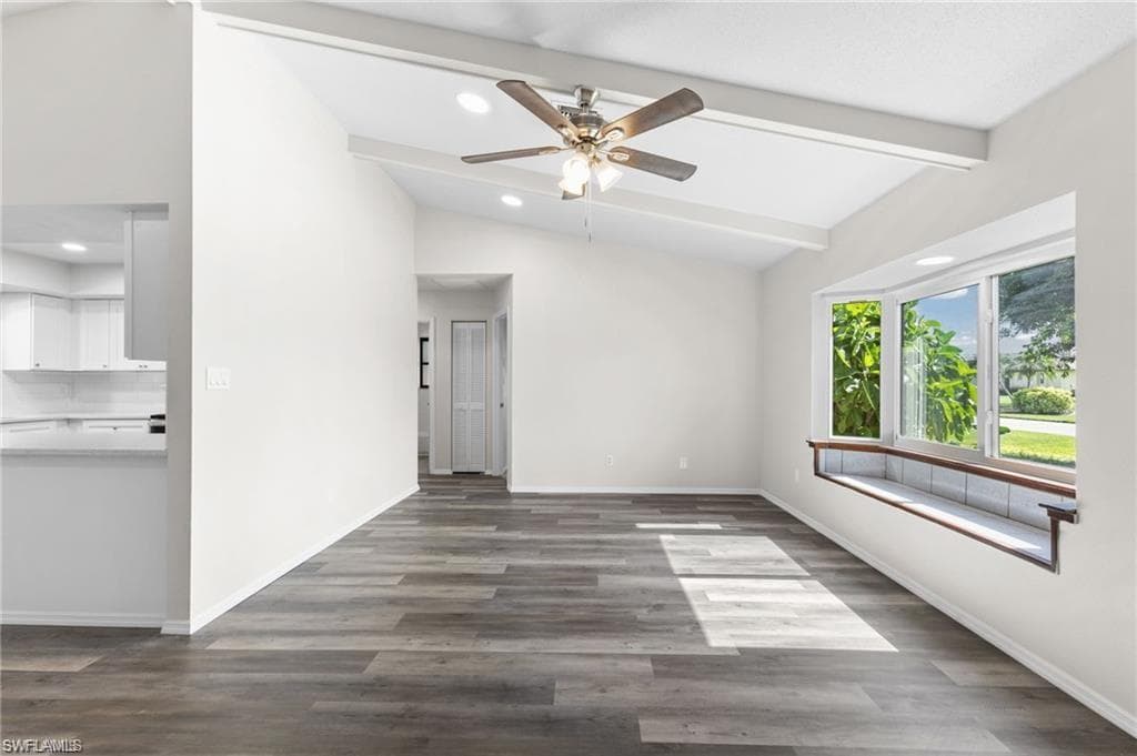 5851 Lincoln Rd, Venice, FL 34293-4