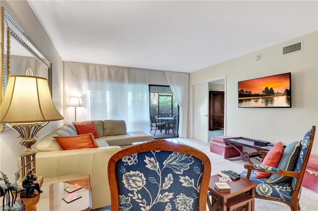 1818 Kings Lake Blvd 103, Naples, fl 34112-12