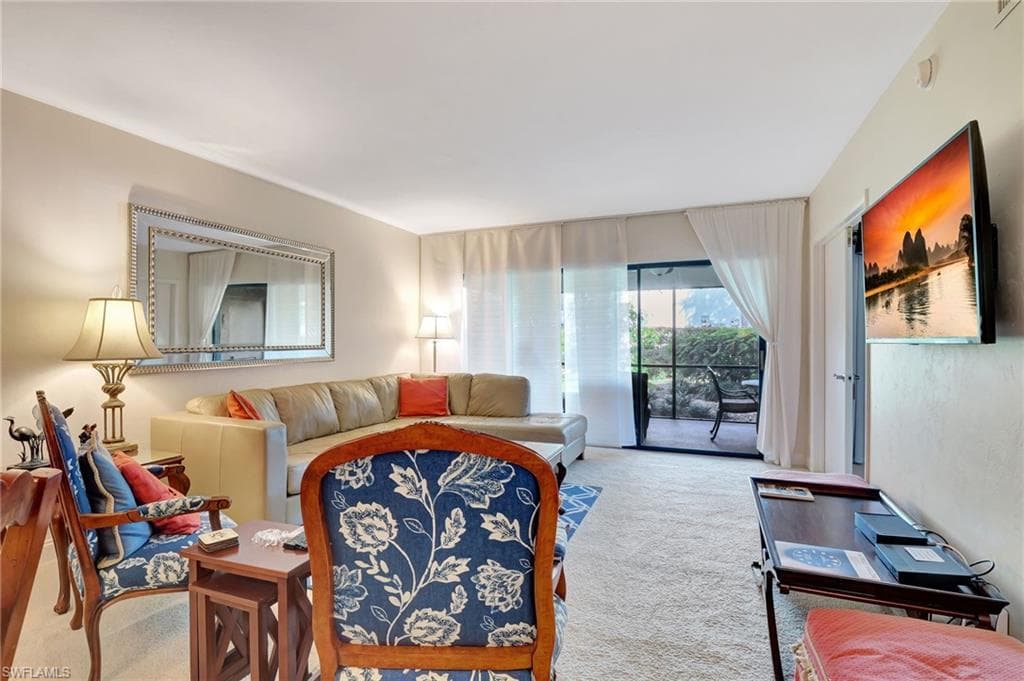 1818 Kings Lake Blvd 103, Naples, fl 34112-13