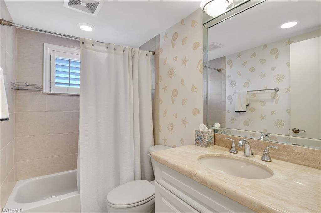 1818 Kings Lake Blvd 103, Naples, fl 34112-25