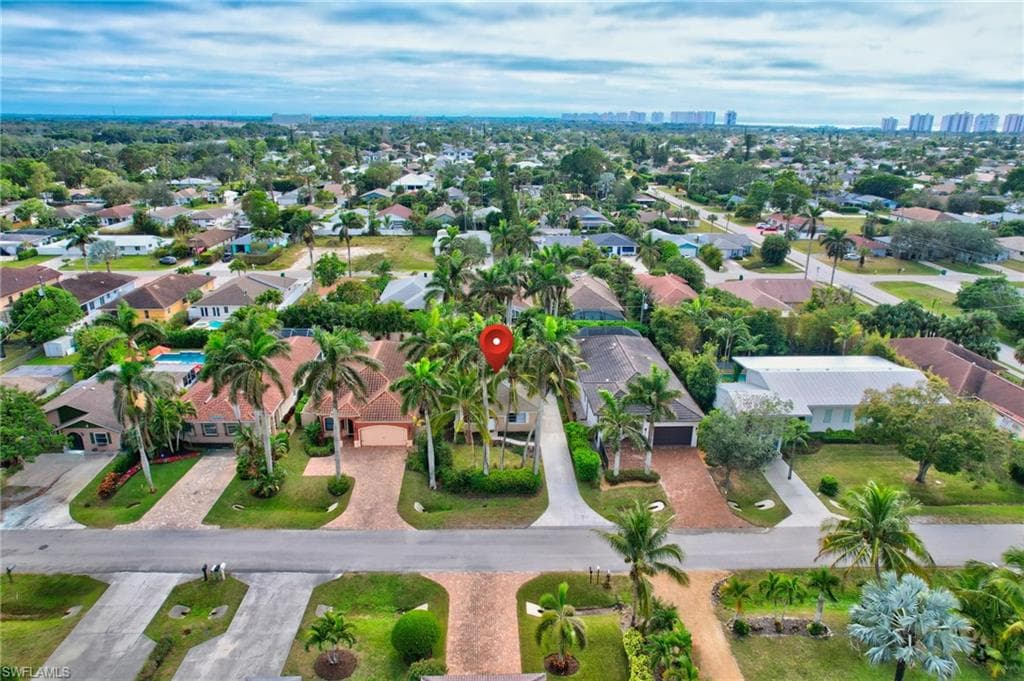 816 104th Ave N, Naples, FL 34108-35