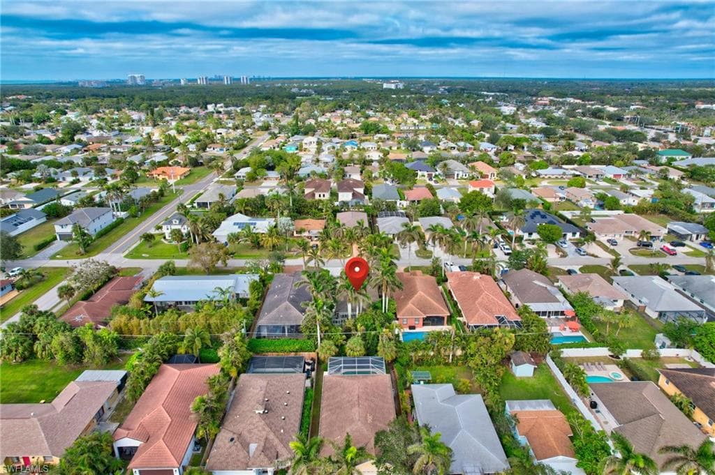 816 104th Ave N, Naples, FL 34108-40