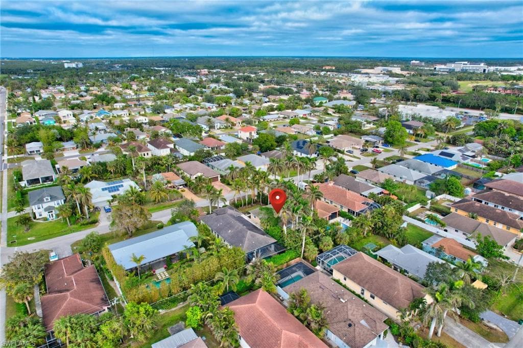 816 104th Ave N, Naples, FL 34108-41