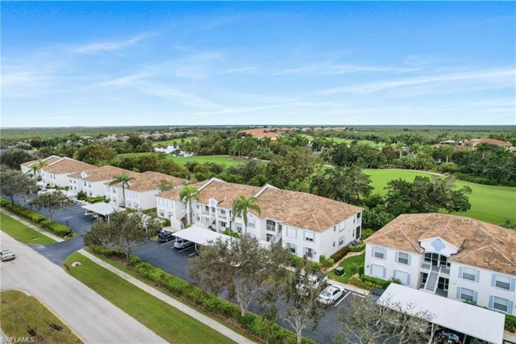 1024 Mainsail Dr 512, Naples, FL 34114-3