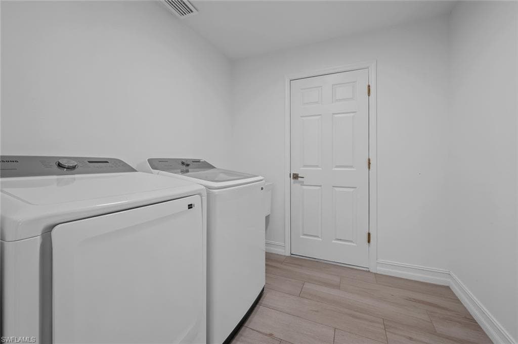 6109 Hutton Ct, Fort Myers, FL 33905-30