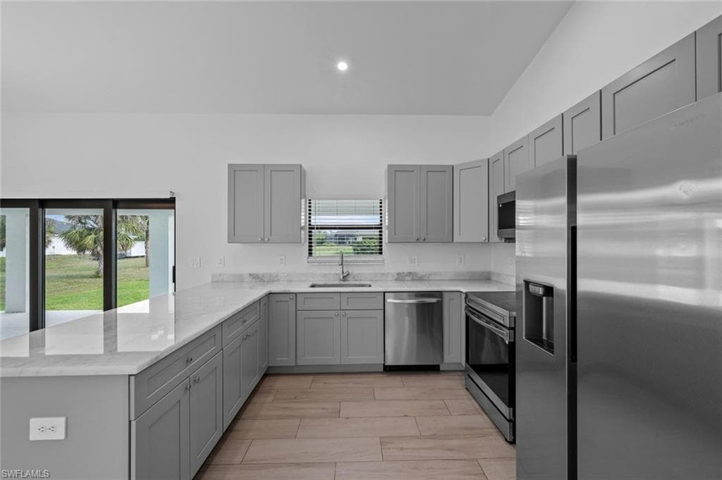 6109 Hutton Ct, Fort Myers, FL 33905-3