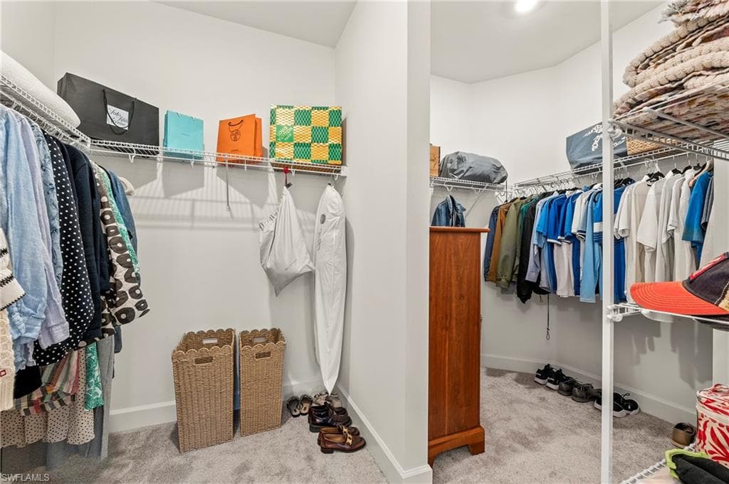 15549 Vittorio St, Naples, FL 34114-20