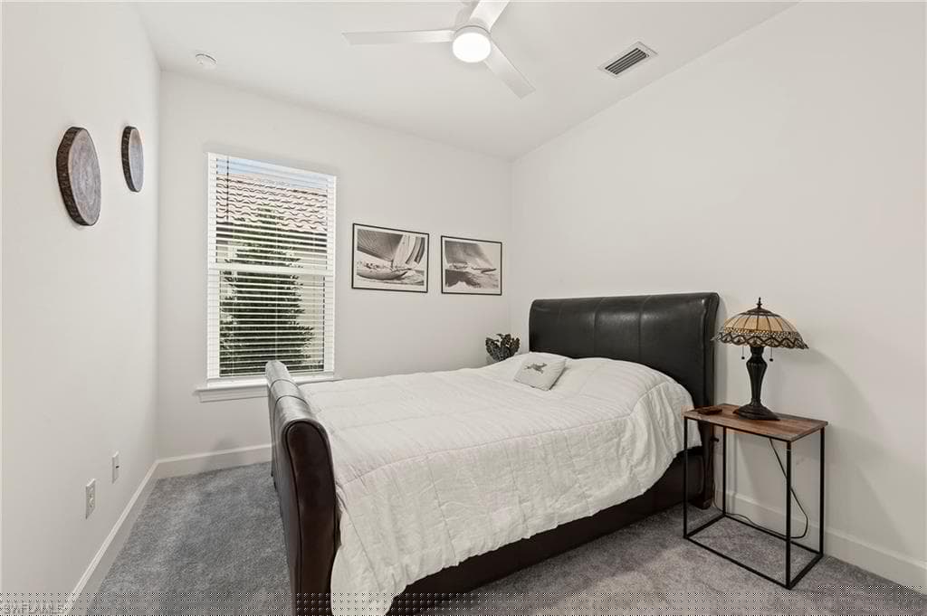 15549 Vittorio St, Naples, FL 34114-21