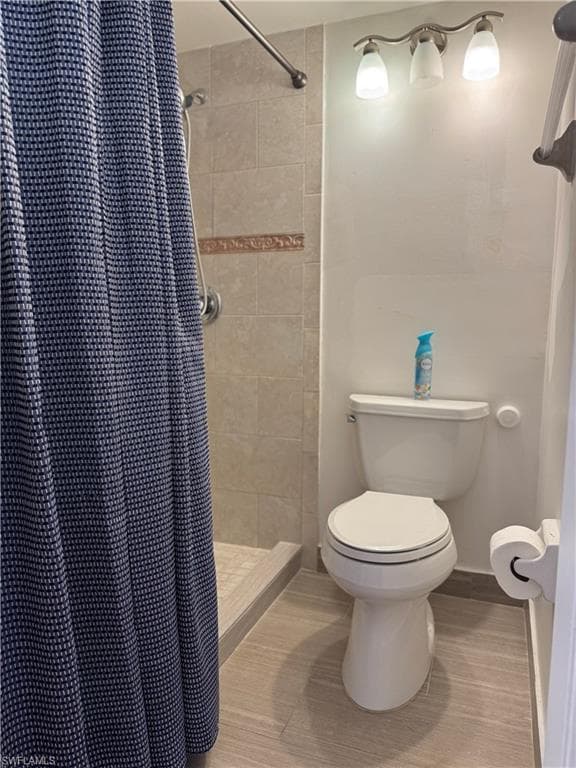 2366 Mall Dr 303, Fort Myers, FL 33901-15