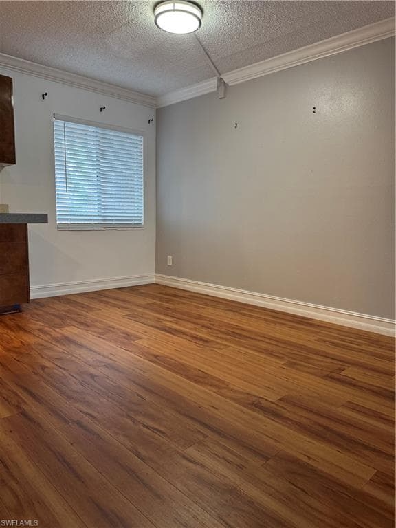 2366 Mall Dr 303, Fort Myers, FL 33901-7
