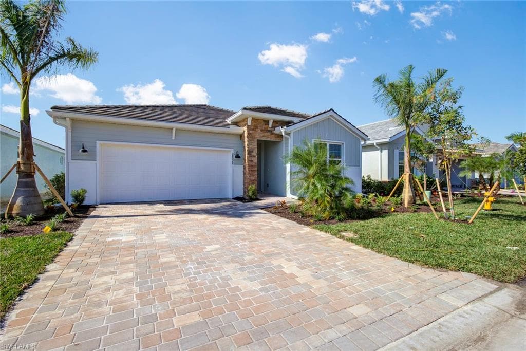 28028 Sanibel Sands St, Bonita Springs, FL 34135-2