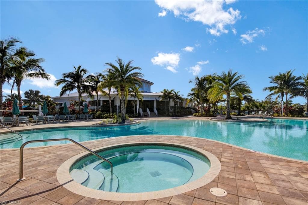 28028 Sanibel Sands St, Bonita Springs, FL 34135-46