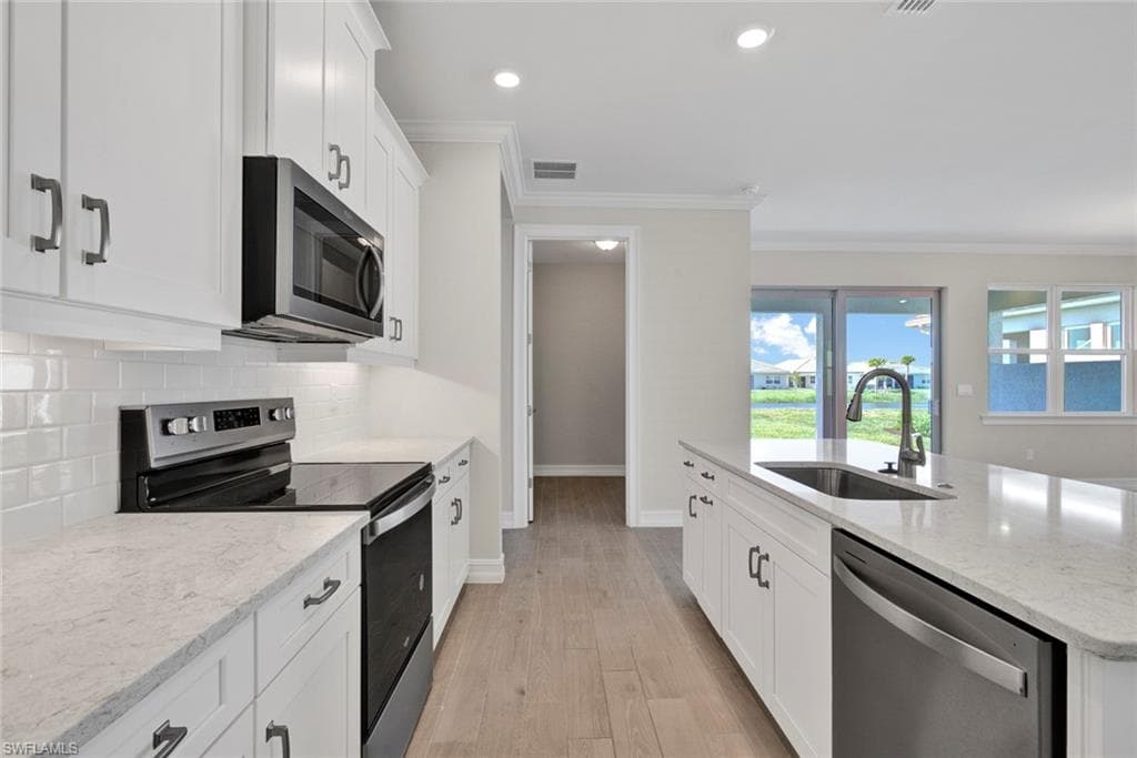 28028 Sanibel Sands St, Bonita Springs, FL 34135-4