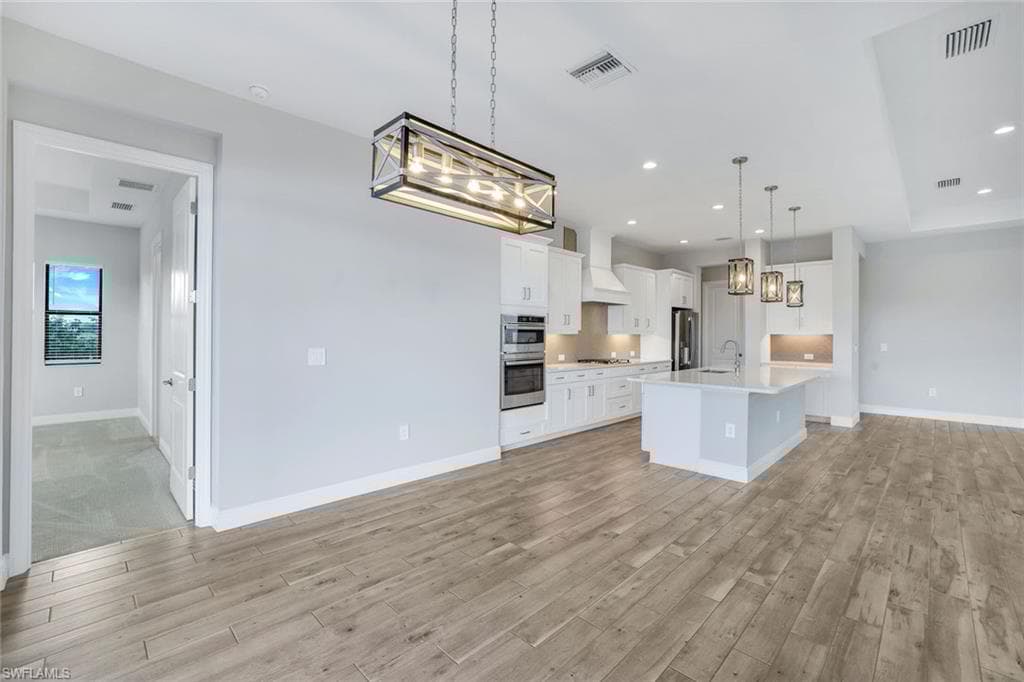 3959 Pegasus Way, Naples, FL 34120-16