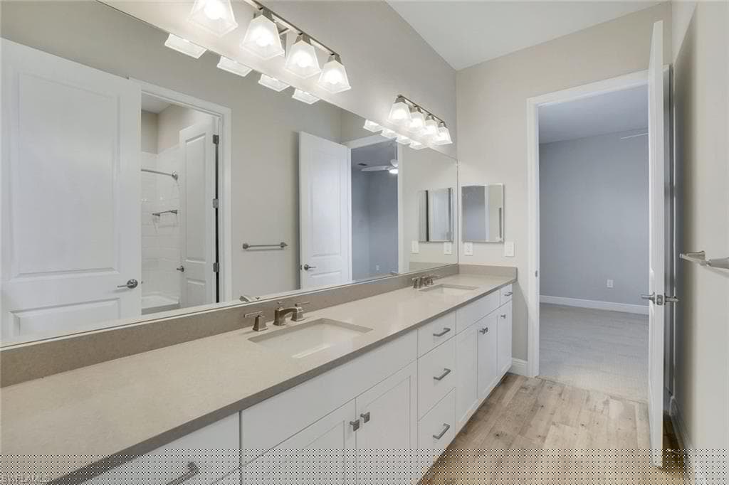 3959 Pegasus Way, Naples, FL 34120-24