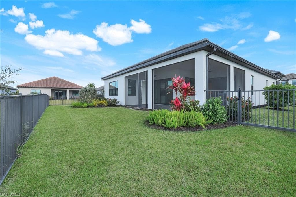 3959 Pegasus Way, Naples, FL 34120-31