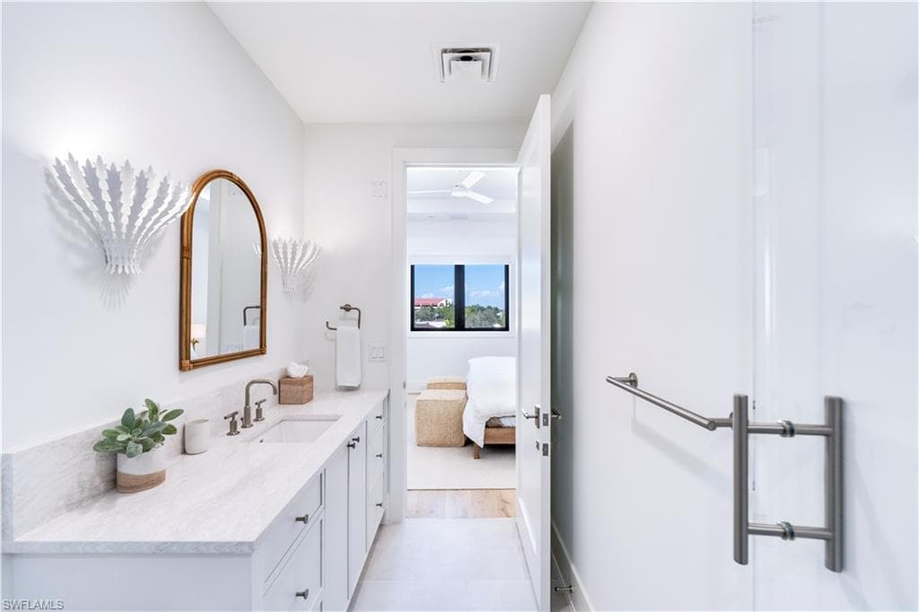 82 9th St S 303, Naples, FL 34102-26