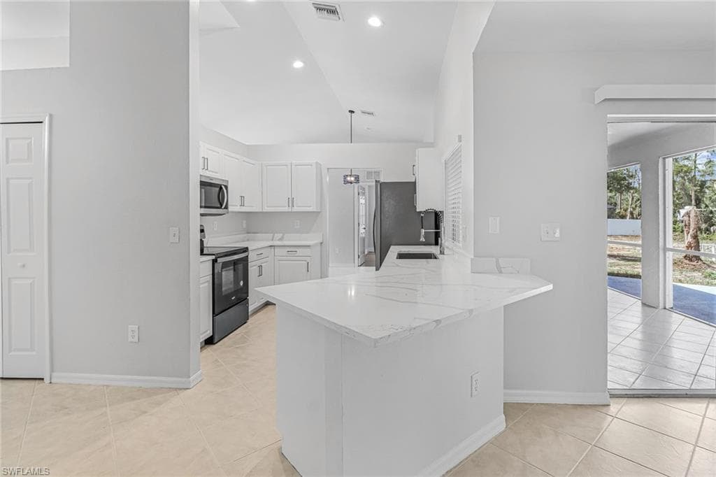 4367 18th St NE, Naples, FL 34120-9