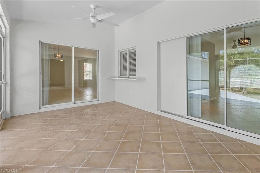 4367 18th St NE, Naples, FL 34120-27