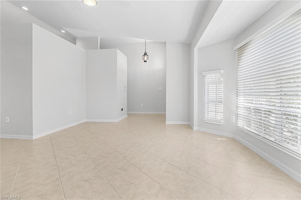 4367 18th St NE, Naples, FL 34120-6