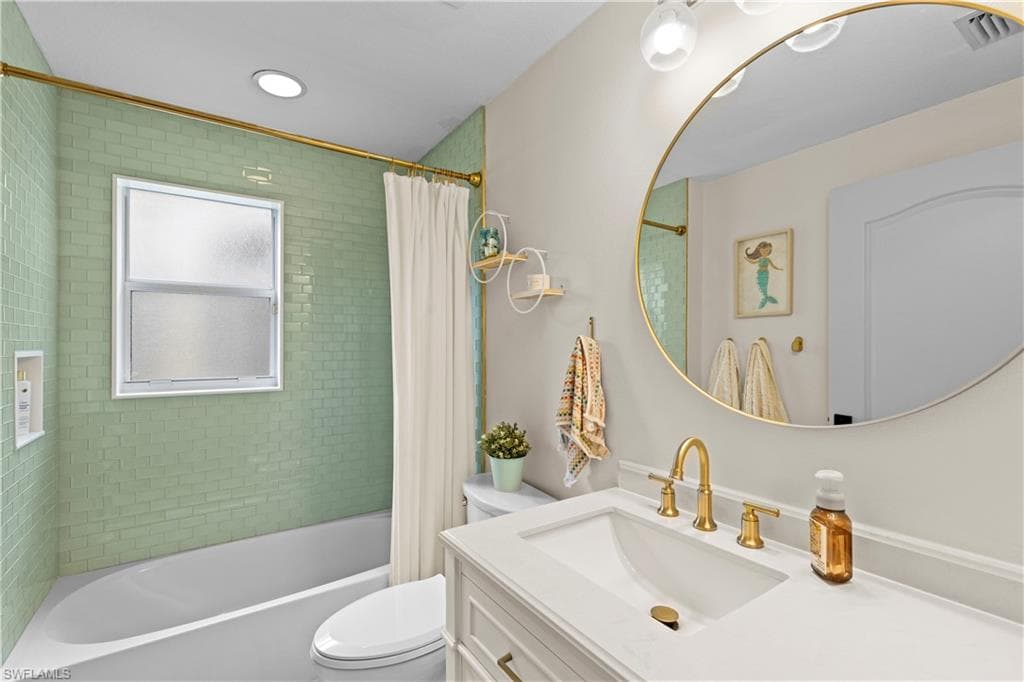 8330 Ibis Cove Cir B242, Naples, FL 34119-25