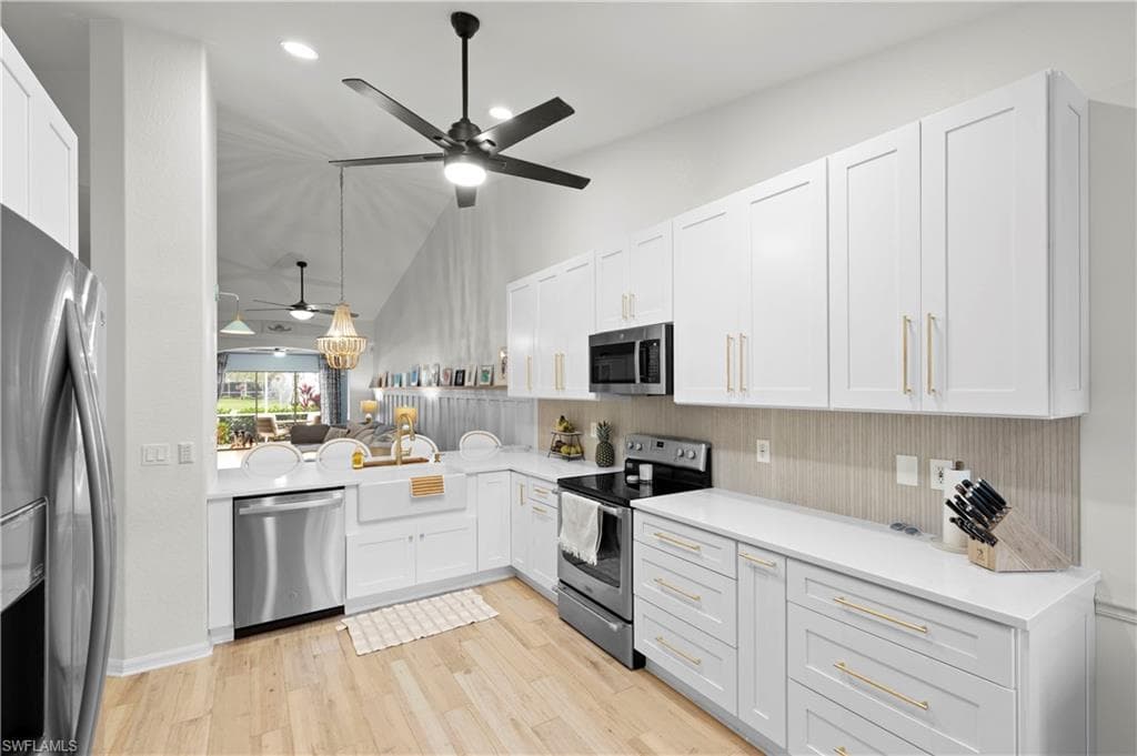 8330 Ibis Cove Cir B242, Naples, FL 34119-2