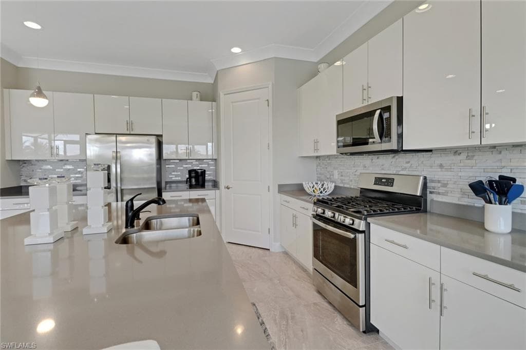 28429 Capraia Dr, Bonita Springs, FL 34135-12