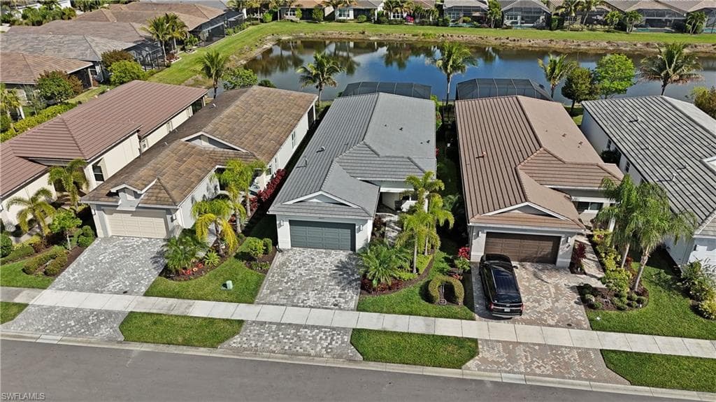 28429 Capraia Dr, Bonita Springs, FL 34135-36