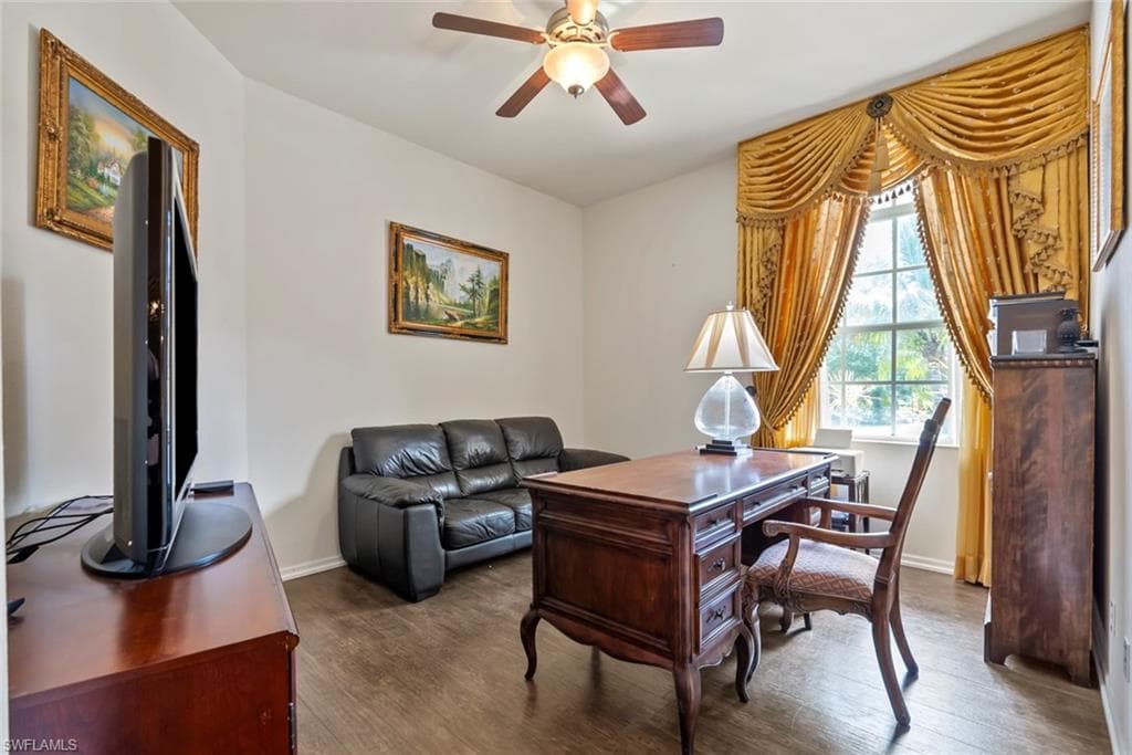 2671 72nd Ave NE, Naples, FL 34120-27