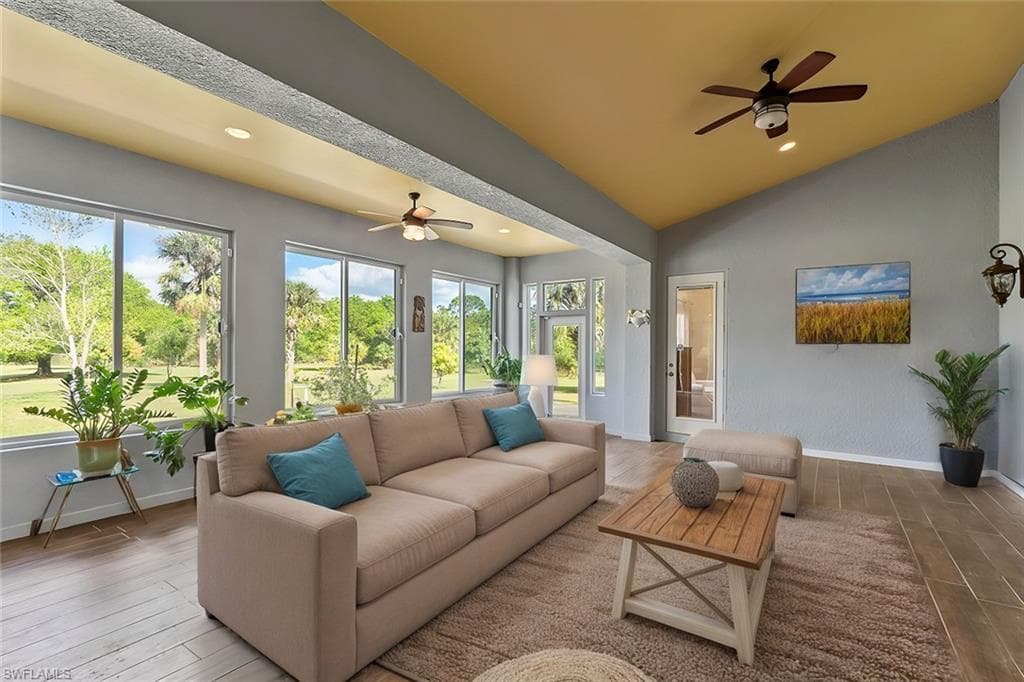 2671 72nd Ave NE, Naples, FL 34120-28