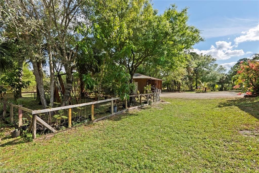 2671 72nd Ave NE, Naples, FL 34120-35