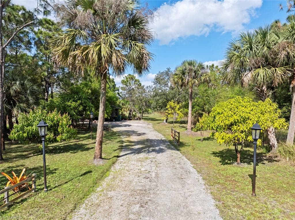 2671 72nd Ave NE, Naples, FL 34120-6