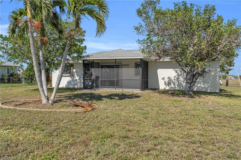 1106 Mohawk Pkwy, Cape Coral, FL 33914-19