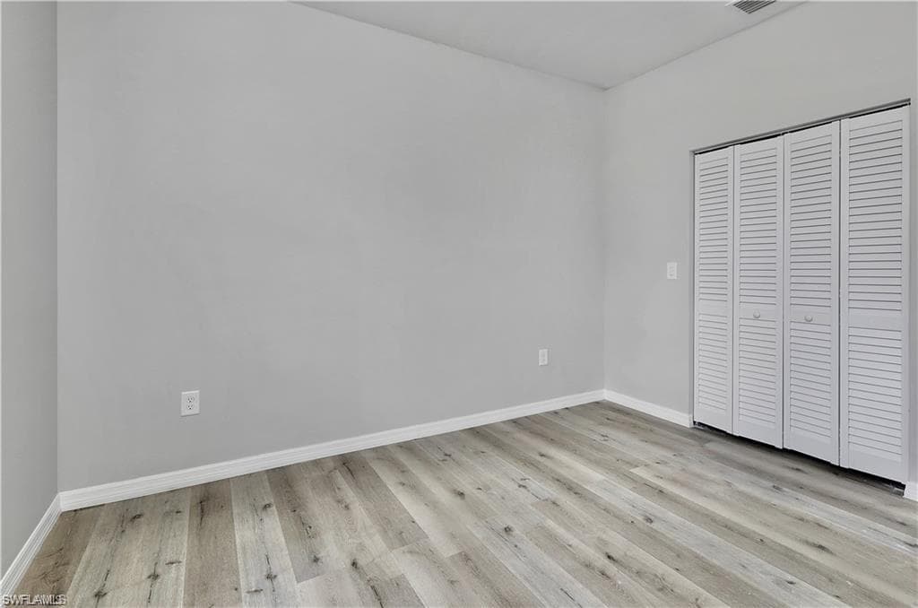 1139 Croquet St E, Lehigh Acres, FL 33974-4