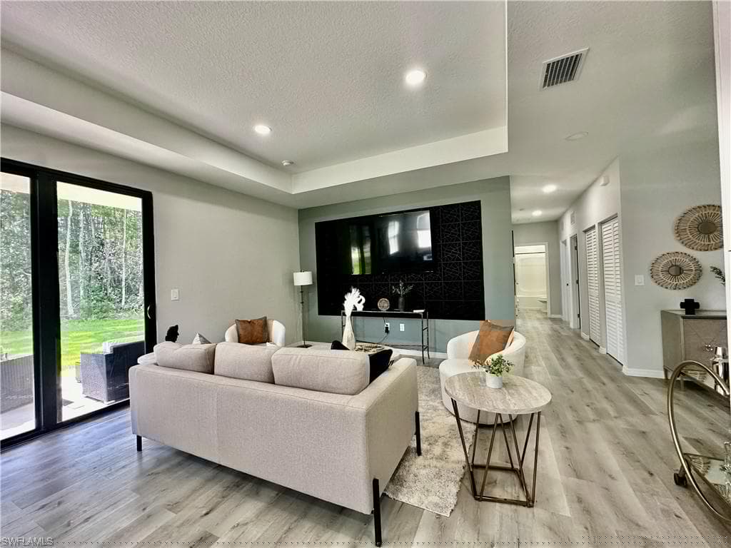 706 Glacier Ave, Lehigh Acres, FL 33974-9