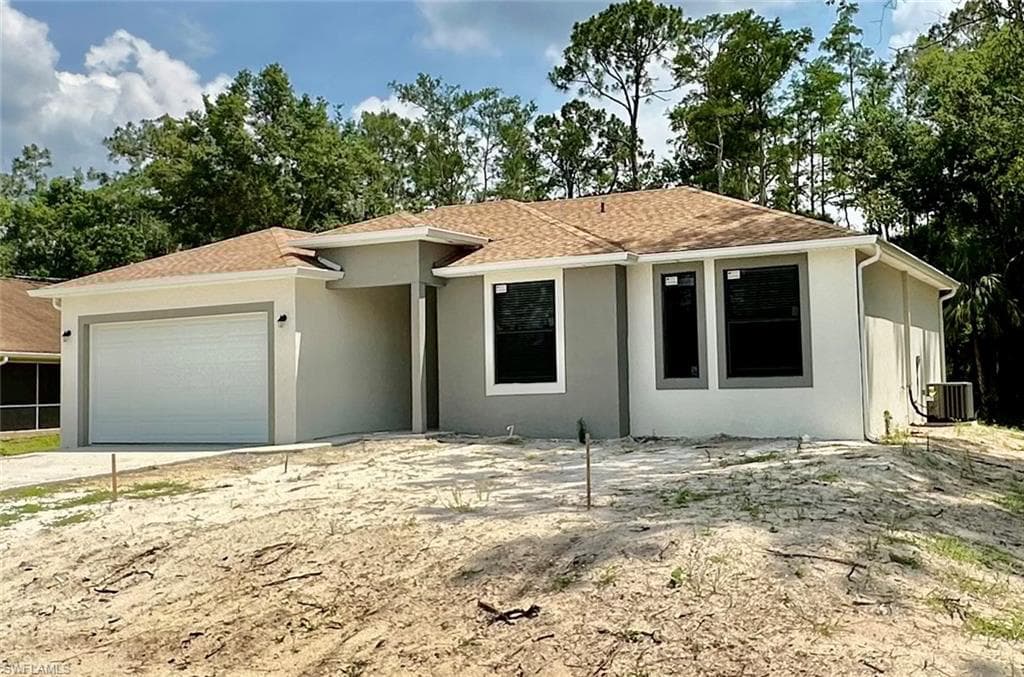 706 Glacier Ave, Lehigh Acres, FL 33974-4