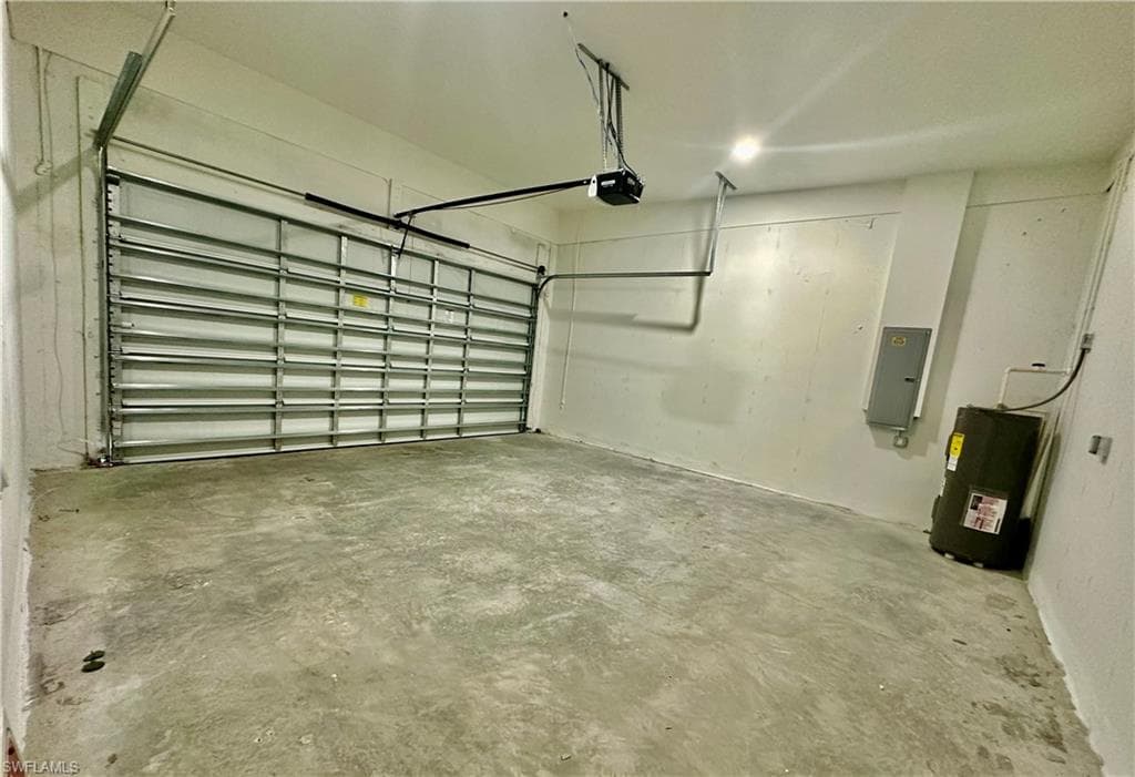 706 Glacier Ave, Lehigh Acres, FL 33974-6