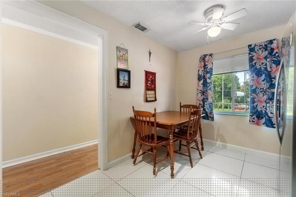 3491 County Barn Rd E201, Naples, FL 34112-12