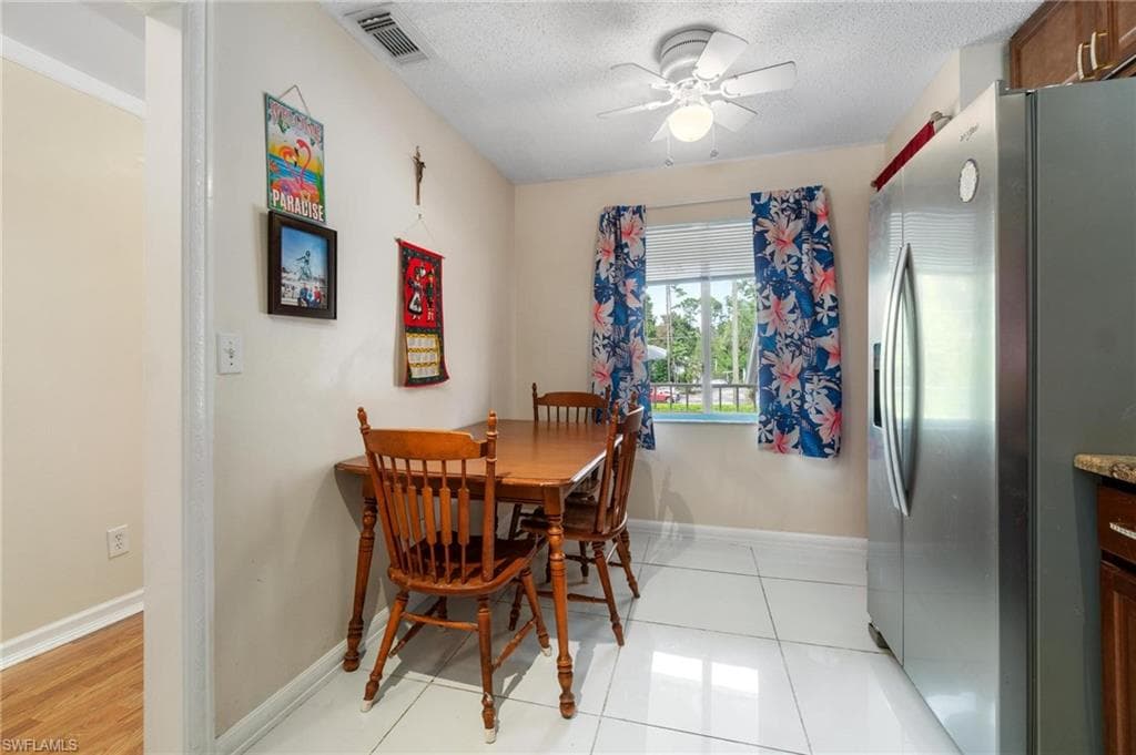 3491 County Barn Rd E201, Naples, FL 34112-13