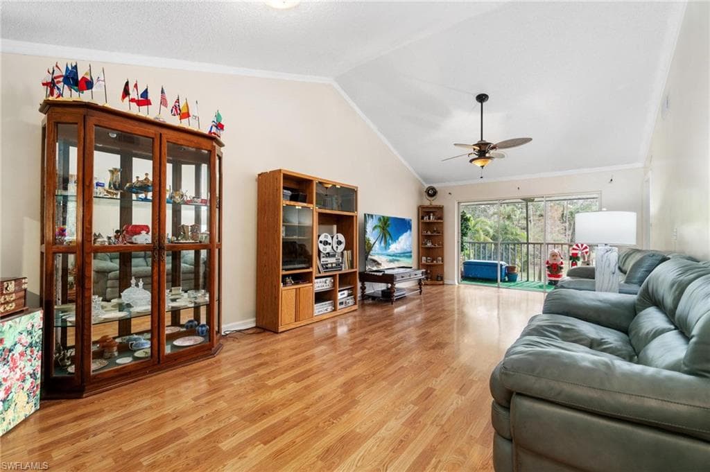 3491 County Barn Rd E201, Naples, FL 34112-16